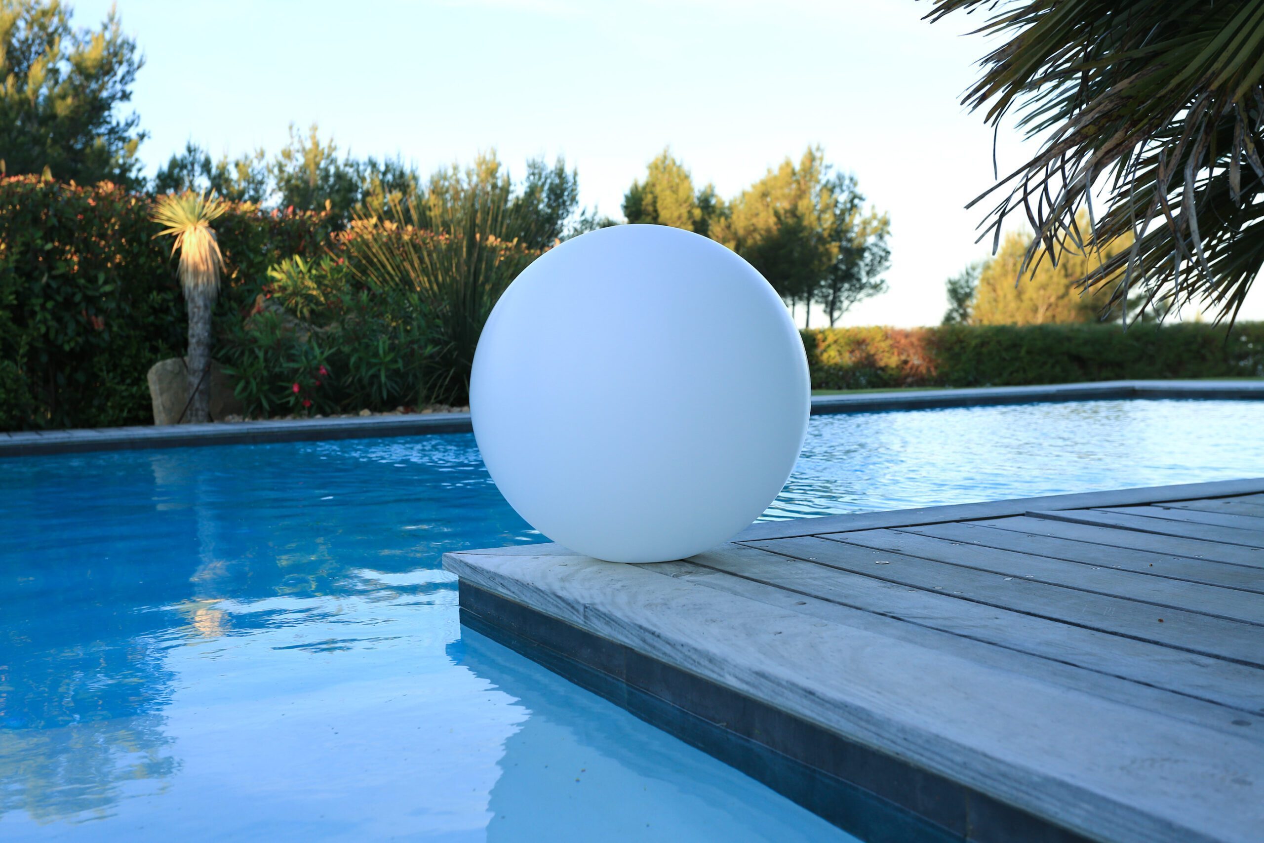 Lampe PATIO - ROTOMOD DESIGN - fabriquant de luminaires et mobiliers design français