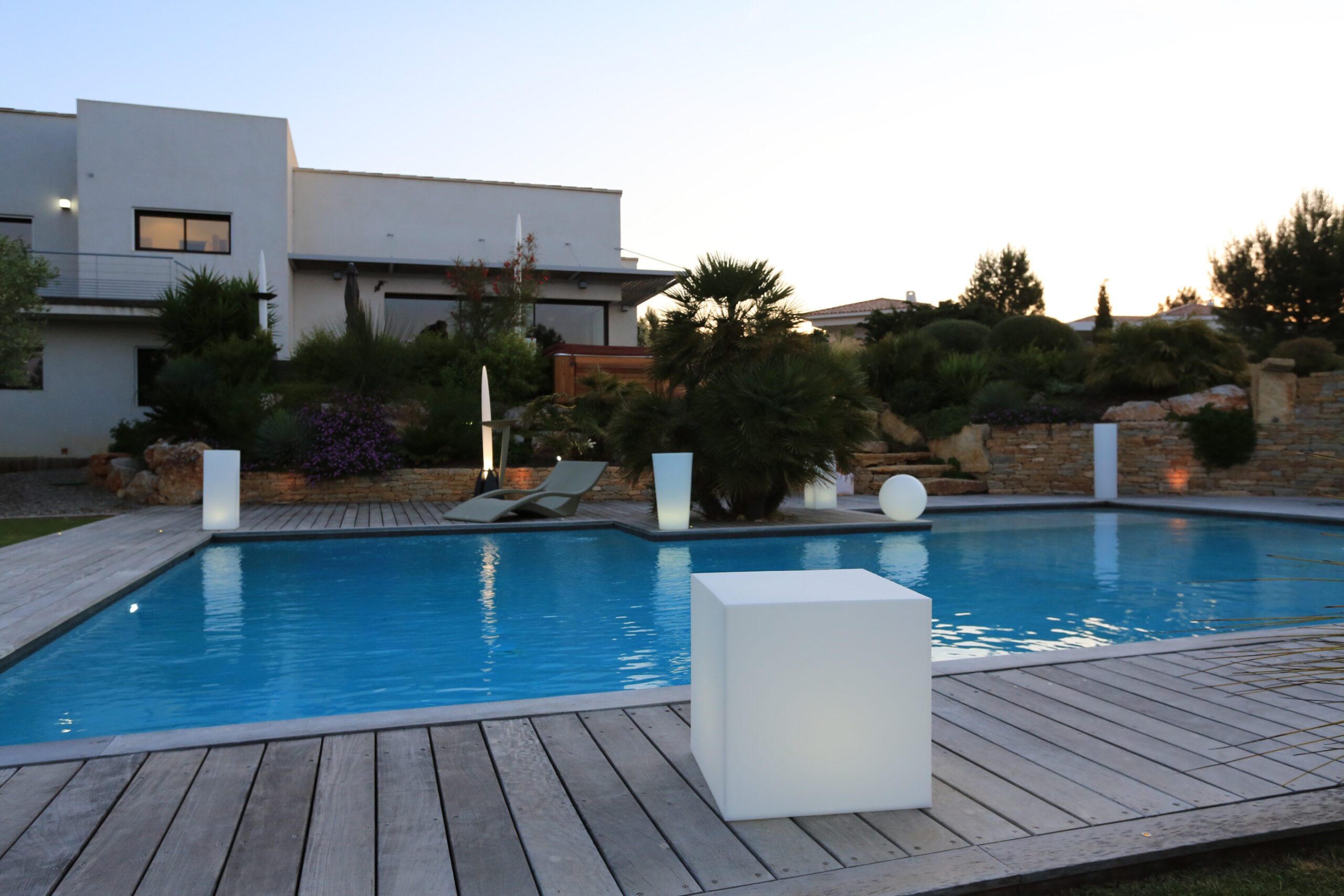 NIRVANA - piscine Lampe NIRVANA - ROTOMOD DESIGN - fabriquant de luminaires et mobiliers design français